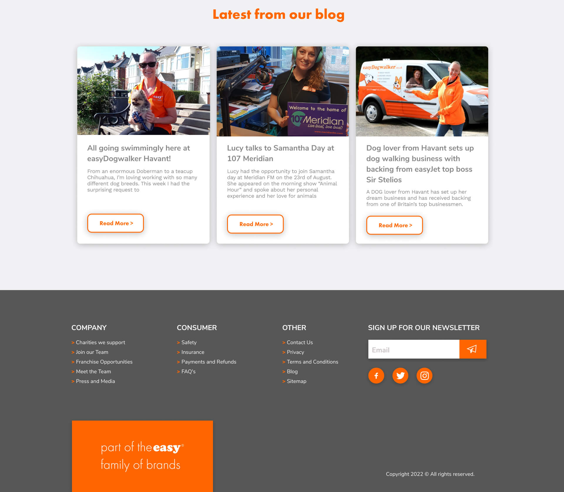 EasyDogwalker blog listing and website footer design.